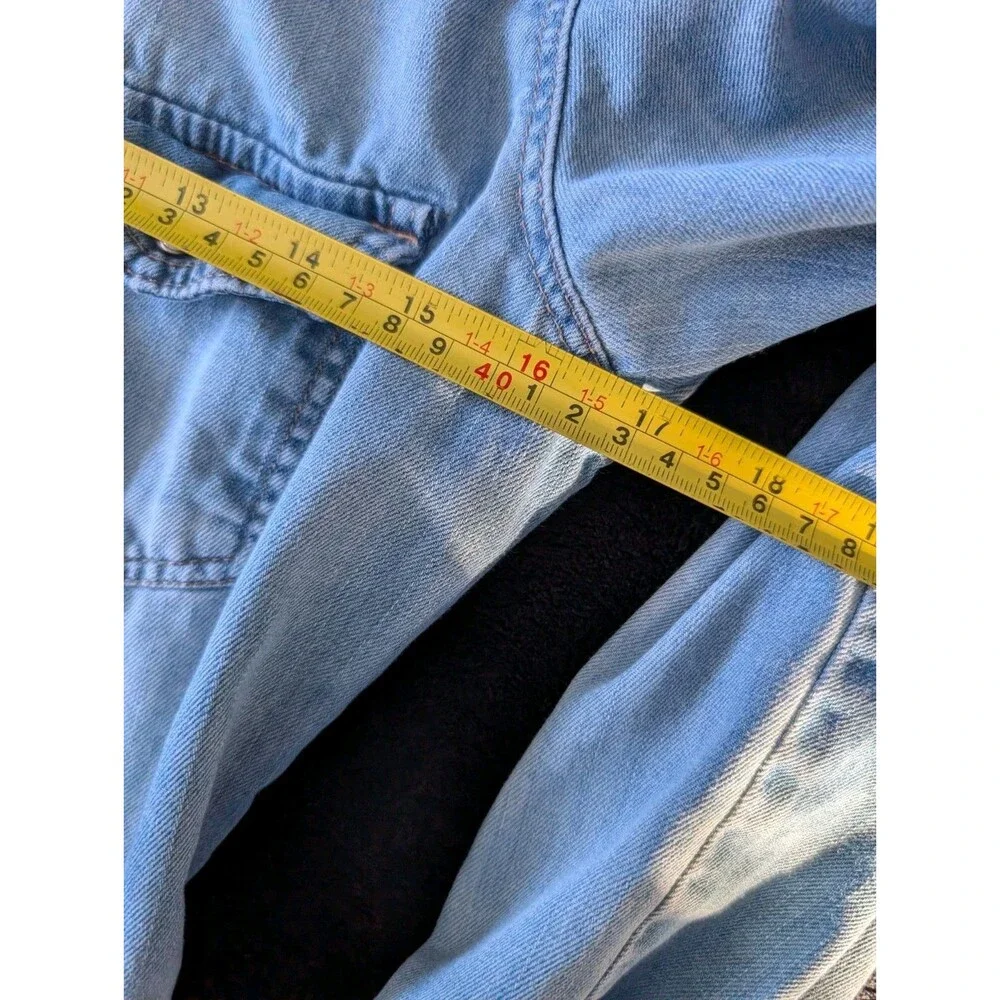 Light Chambray Blue Denim Button Down Shirt Women Western Cowgirl Slim Aughts - Picture 5 of 14